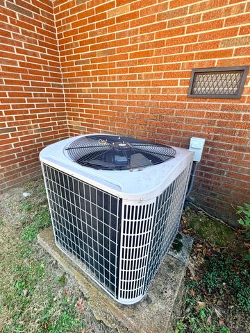 89 W Highland Drive, Ringgold, GA 30736