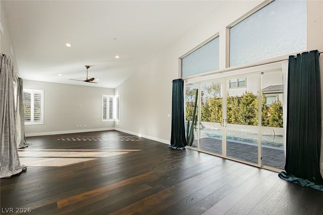 2141 Maderno Street, Henderson, NV 89044