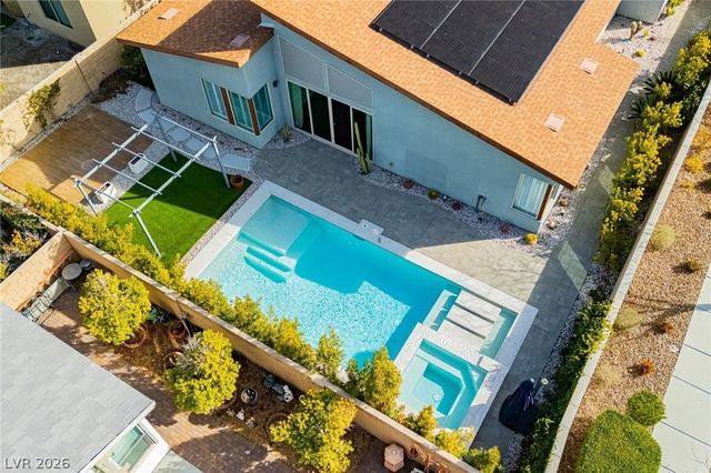 2141 Maderno Street, Henderson, NV 89044