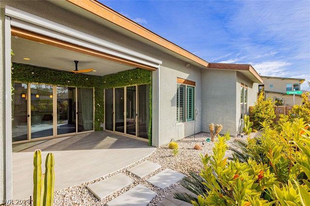 2141 Maderno Street, Henderson, NV 89044