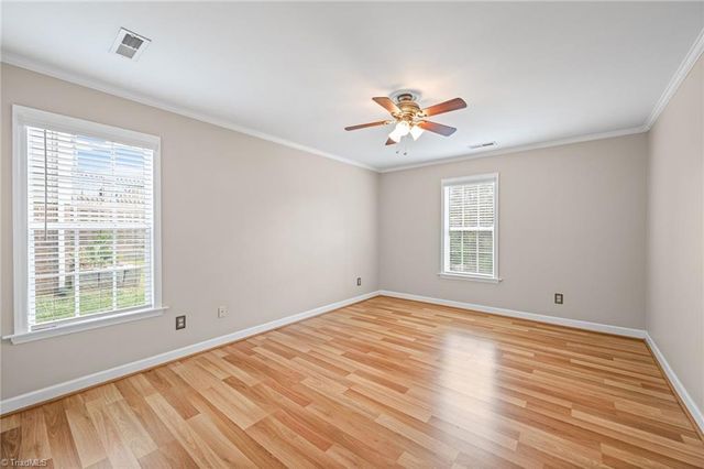 3627 Signet Drive, Winston-salem, NC 27101