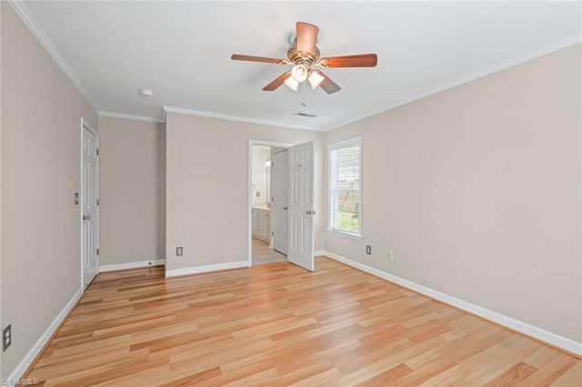 3627 Signet Drive, Winston-salem, NC 27101