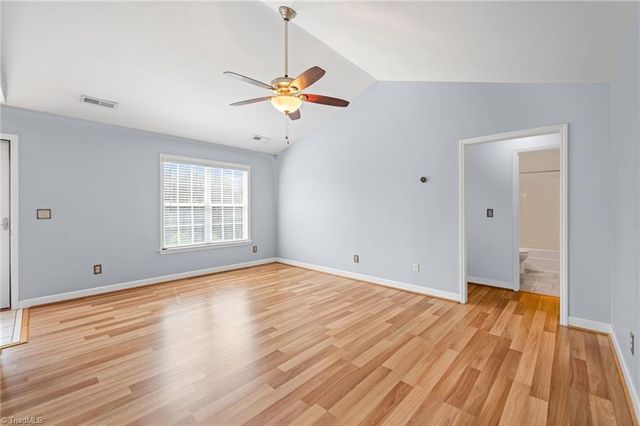 3627 Signet Drive, Winston-salem, NC 27101