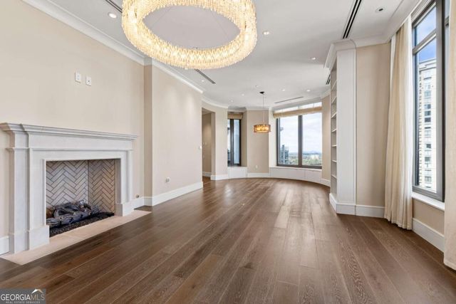 3376 Peachtree Road NE 35A, Atlanta, GA 30326