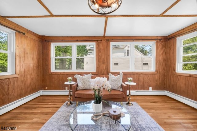 510 Eagle Rock Ave, Roseland Boro, NJ 07068