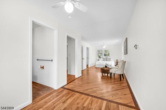 510 Eagle Rock Ave, Roseland Boro, NJ 07068