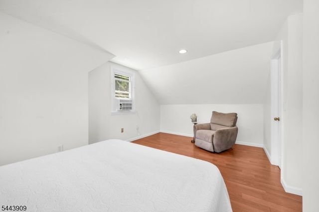 510 Eagle Rock Ave, Roseland Boro, NJ 07068