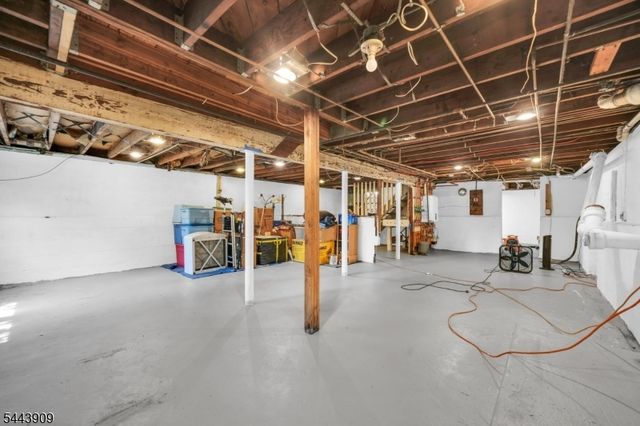 510 Eagle Rock Ave, Roseland Boro, NJ 07068