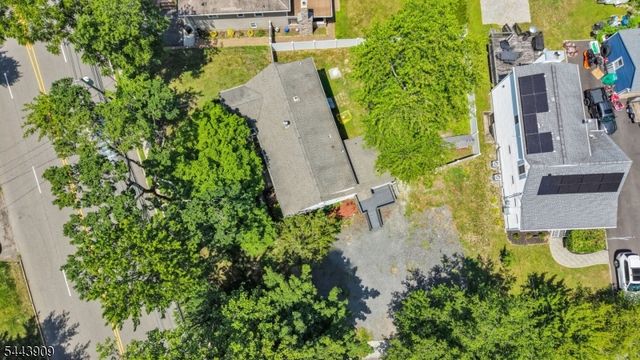 510 Eagle Rock Ave, Roseland Boro, NJ 07068
