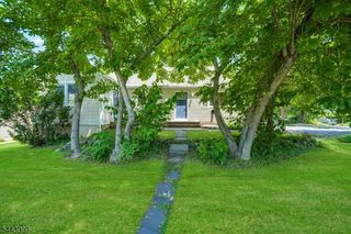510 Eagle Rock Ave, Roseland Boro, NJ 07068