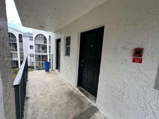 3300 Spanish Moss Ter 301, Lauderhill, FL 33319