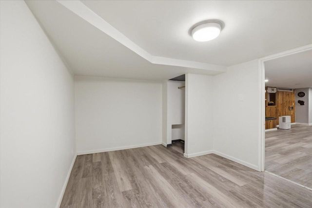 9837 W Sarasota PLACE, Milwaukee, WI 53222