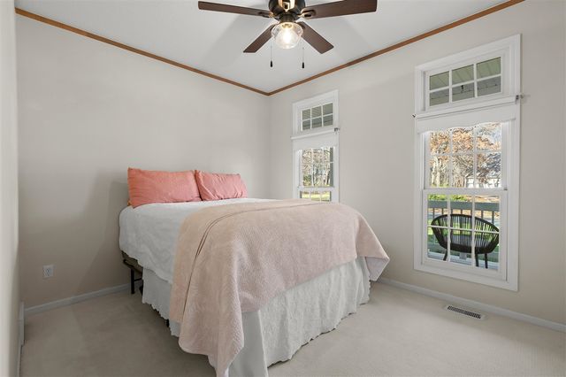 6847 Northstar Avenue, Kalamazoo, MI 49009