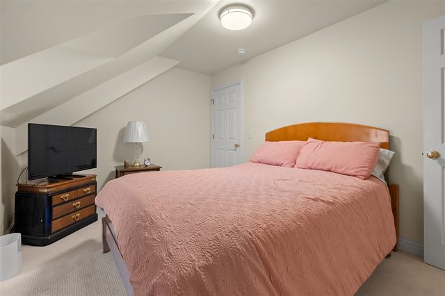 6847 Northstar Avenue, Kalamazoo, MI 49009