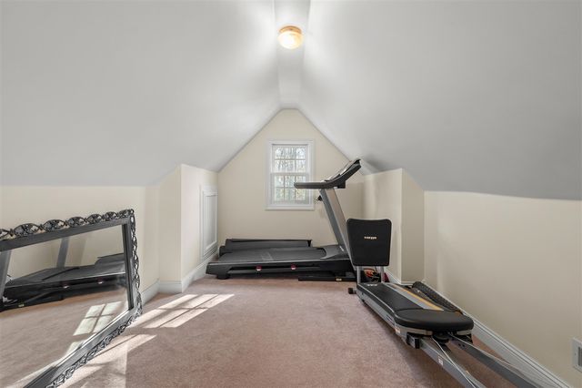 6847 Northstar Avenue, Kalamazoo, MI 49009