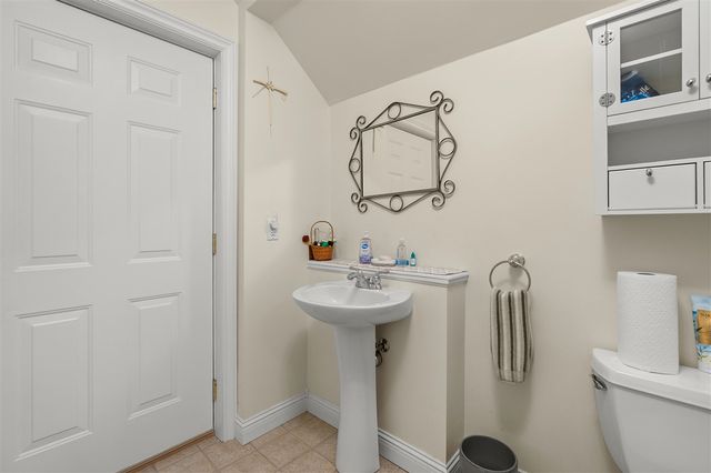 6847 Northstar Avenue, Kalamazoo, MI 49009