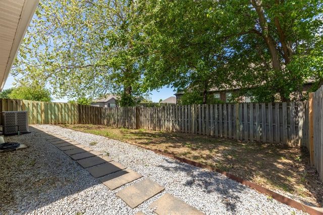 1051 Cabriolet Street, Bentonville, AR 72712