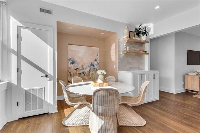 88 Peachtree Memorial Drive NW 4, Atlanta, GA 30309