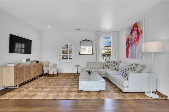 88 Peachtree Memorial Drive NW 4, Atlanta, GA 30309