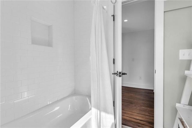 88 Peachtree Memorial Drive NW 4, Atlanta, GA 30309