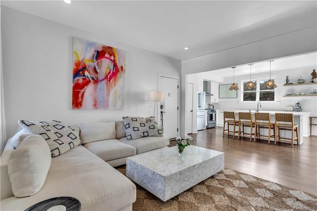 88 Peachtree Memorial Drive NW 4, Atlanta, GA 30309