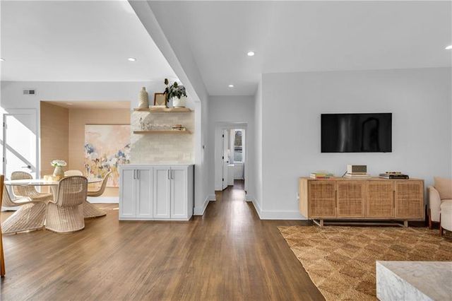 88 Peachtree Memorial Drive NW 4, Atlanta, GA 30309