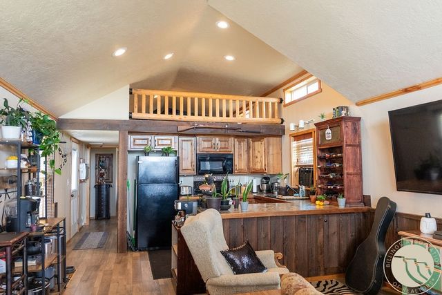 16 Wilson Lane, Roberts, MT 59070