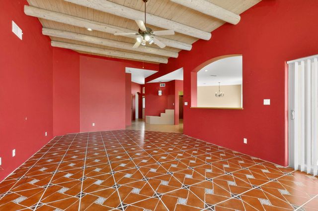 10517 Sorrento Drive NW, Albuquerque, NM 87114