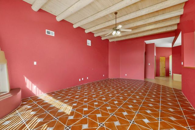 10517 Sorrento Drive NW, Albuquerque, NM 87114