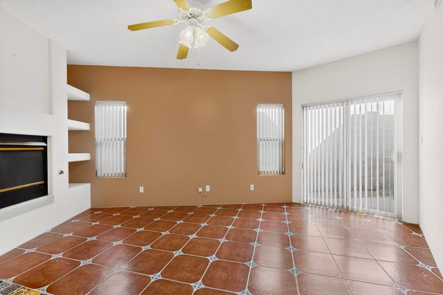 10517 Sorrento Drive NW, Albuquerque, NM 87114