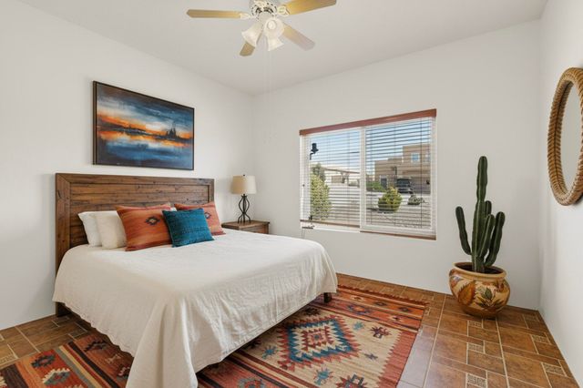 10517 Sorrento Drive NW, Albuquerque, NM 87114