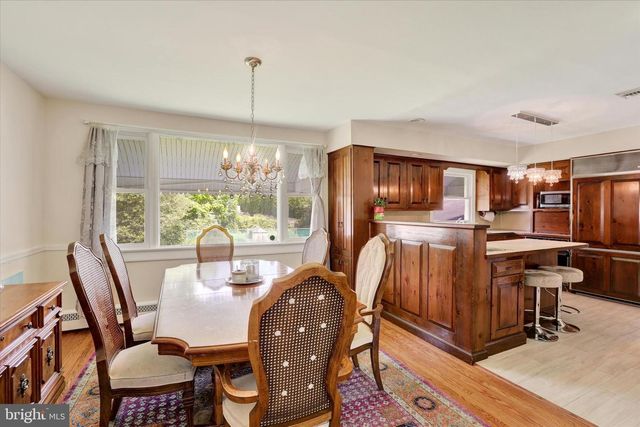 9 HOUSTON RD, Yardley, PA 19067