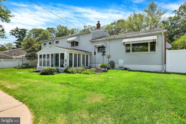 9 HOUSTON RD, Yardley, PA 19067