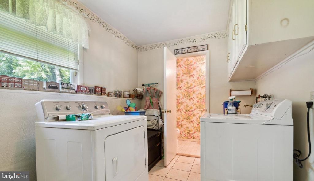 9 HOUSTON RD, Yardley, PA 19067