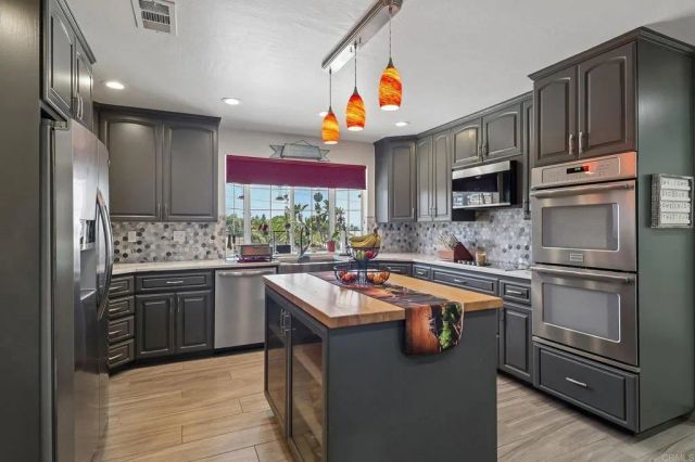 2318 Orchard Avenue, El Cajon, CA 92019