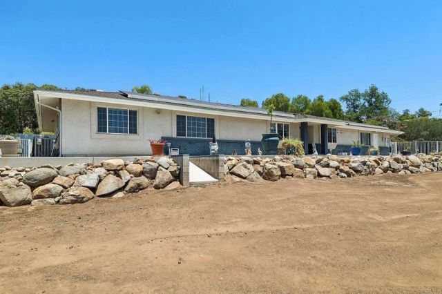 2318 Orchard Avenue, El Cajon, CA 92019