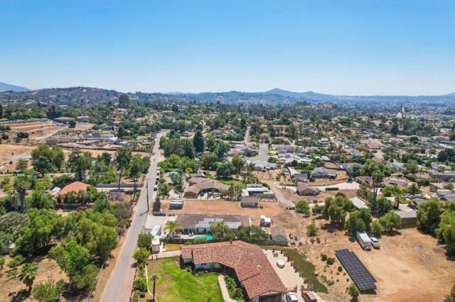 2318 Orchard Avenue, El Cajon, CA 92019