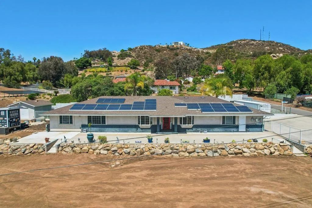 2318 Orchard Avenue, El Cajon, CA 92019