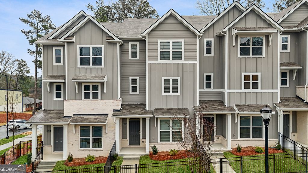 1303 Lakota Place, Atlanta, GA 30315
