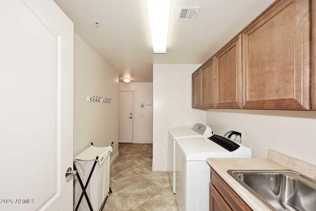 21320 N 56TH Street 1059, Phoenix, AZ 85054