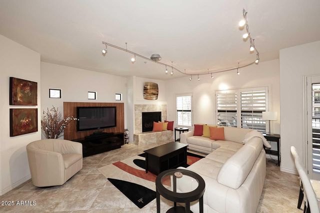 21320 N 56TH Street 1059, Phoenix, AZ 85054