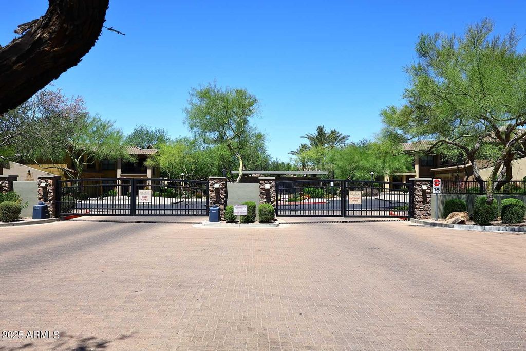 21320 N 56TH Street 1059, Phoenix, AZ 85054