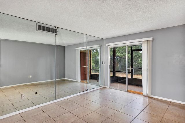 2864 N POWERS DRIVE 150, Orlando, FL 32818