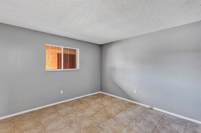 2864 N POWERS DRIVE 150, Orlando, FL 32818