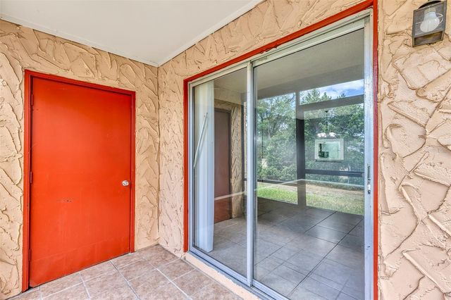 2864 N POWERS DRIVE 150, Orlando, FL 32818