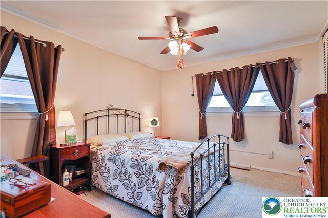 1929 Cloverdale Road, Bethlehem City, PA 18018