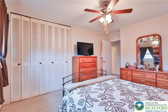 1929 Cloverdale Road, Bethlehem City, PA 18018