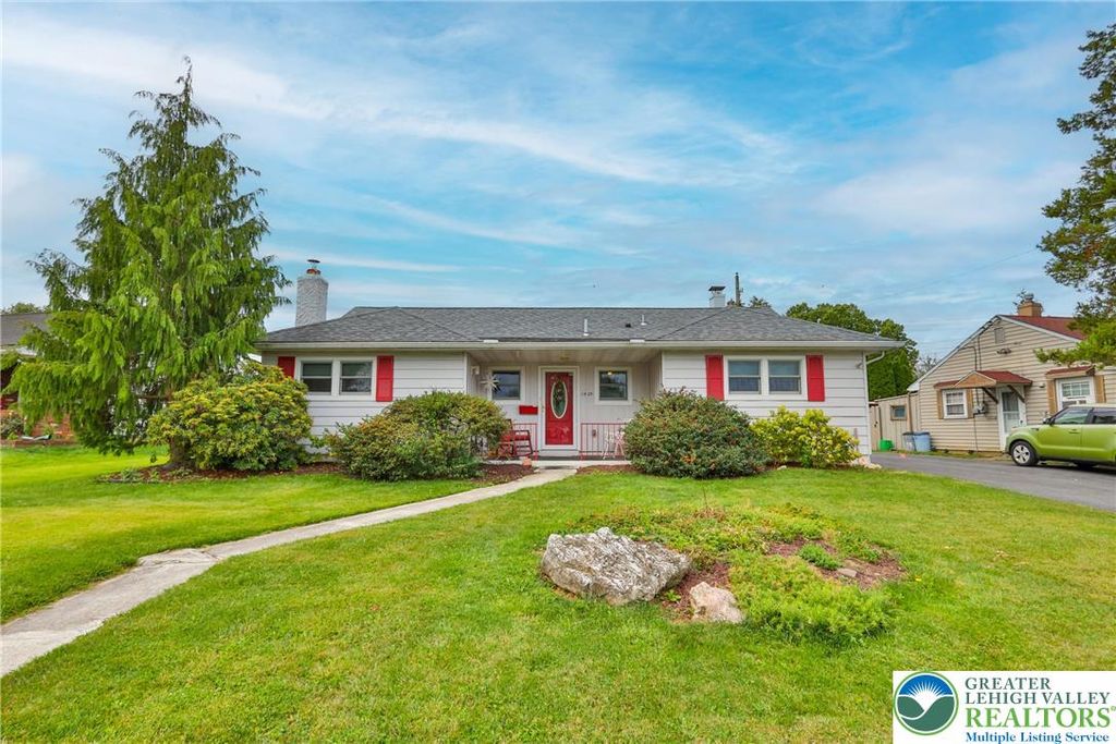 1929 Cloverdale Road, Bethlehem City, PA 18018