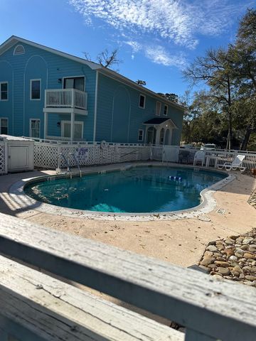 420 Pine Ave., Garden City Beach, SC 29576