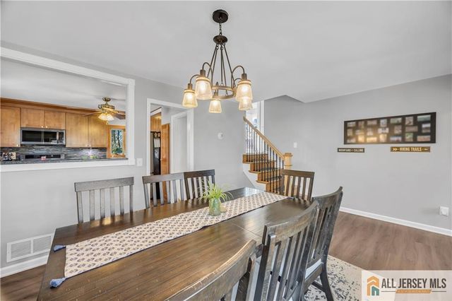 10 Lily Street, Sayreville, NJ 08859